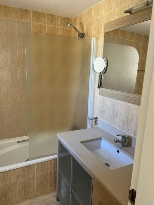 Apartment Close To Марбеля Екстериор снимка